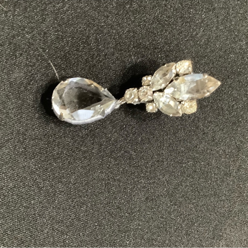 Jewelry - Picture 5 of 5